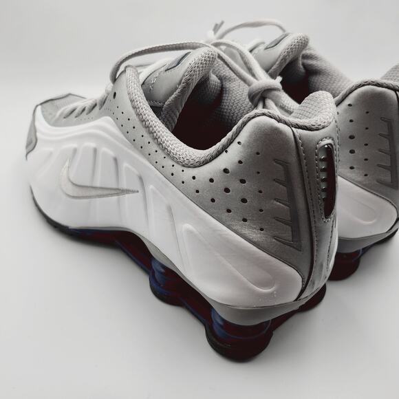 Mens Size 11 Nike Sneakers Shox R4 Metallic Silver Deep Royal Blue HQ1988-102 main image 6